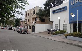 Departamento amplio cerca del aeropuerto